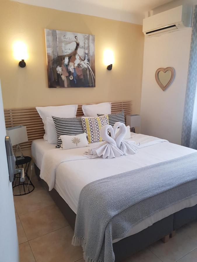 Hotel Villa Maya Gassin Luaran gambar